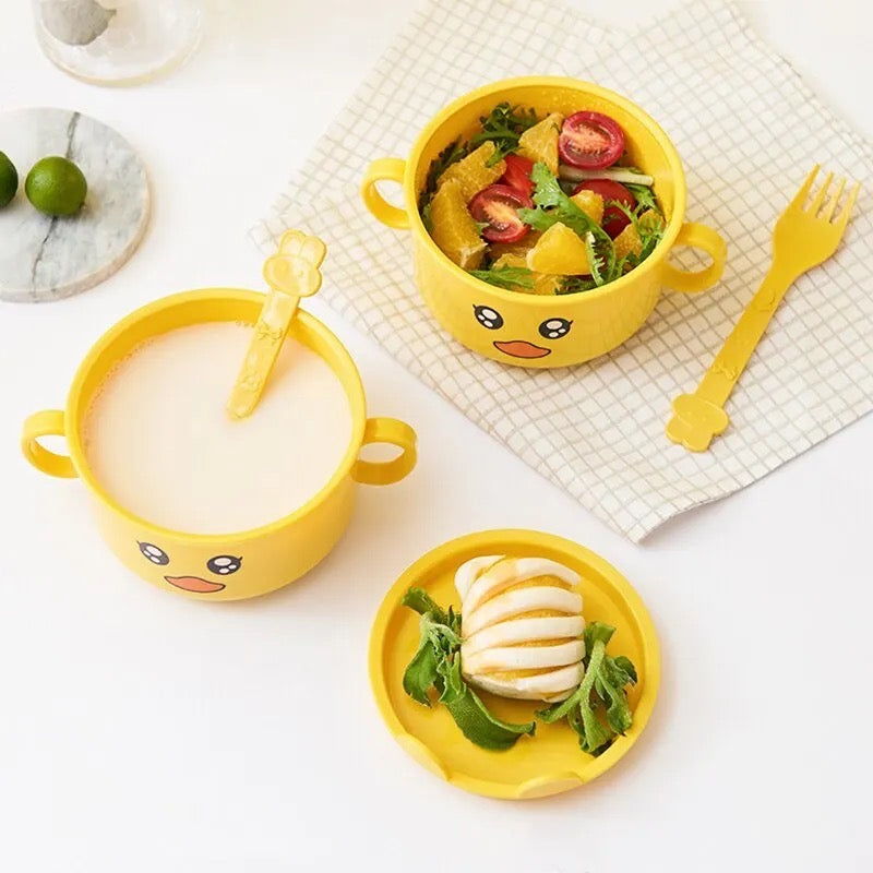 MARG KIT VAISSELLE Pour Bebes & Enfants 7 pièces : 1 assiette avec 4 compatibles, 1 bol avec couvercle, 1 tasse, 1 cuillère et 1 fourchette 1 bavoir, 1 tétine pour les fruits.